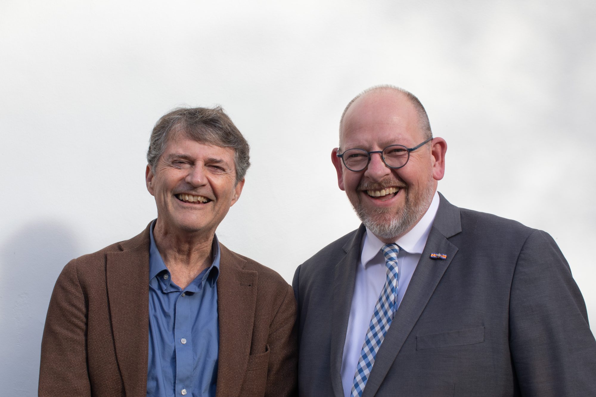 Oriëntatiecursus Humanistisch Christendom met dr. Tjaard Barnard en dr. Koen Holtzapffel Oriëntatiecursus Humanistisch Christendom met dr. Tjaard Barnard en dr. Koen Holtzapffel